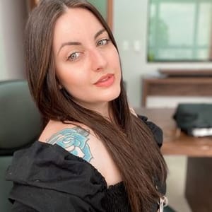 Leticia Andrighe Colombo