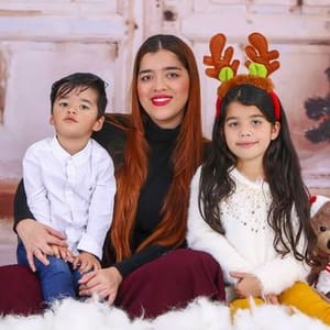 Tata Gomez  Mama Bloguera