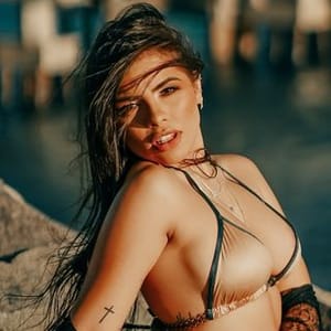 Yasmin Cambui