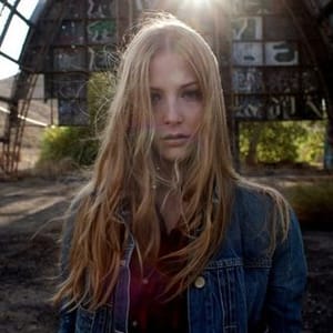 Stevie Wynne Levine