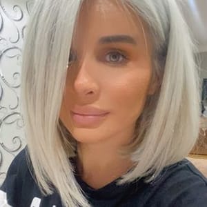 Afaqsolmaz Salons Director