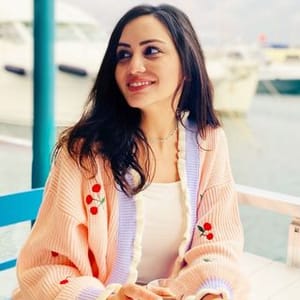 Esra Oncel Mete