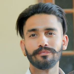Oye Khatri