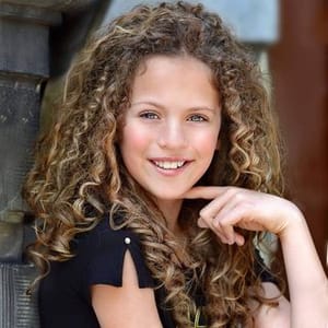 Sienna Lois