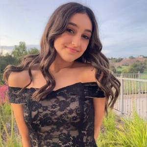Delaney Bee
