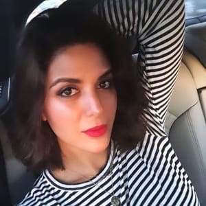 Niousha  Noor
