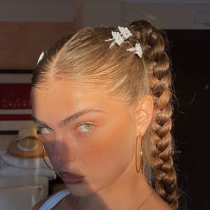 Izabel Ien