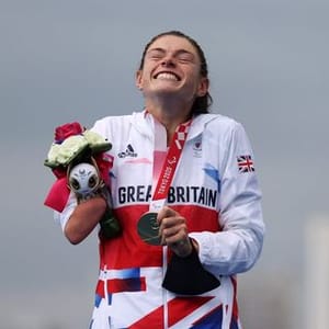 LaurenLauren Steadman