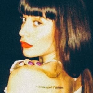 Lily Raw