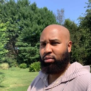 Claude Kelly