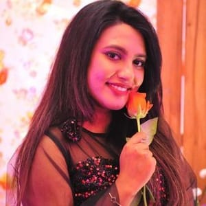 Rj Ayushi