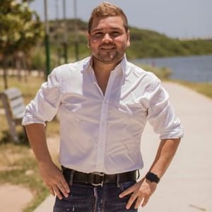 Mauricio Reina Firme Con Dios
