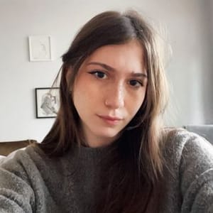 Luna Buschinelli