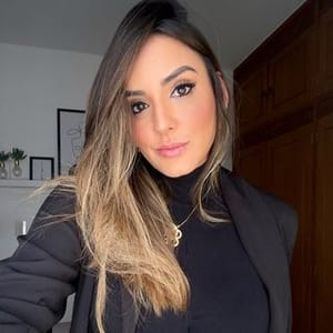 Daniela Bebber  Blogueira