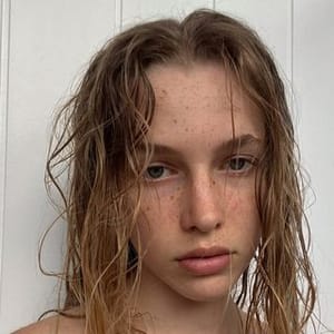 Lucy Dechen