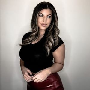 Daniela Marie