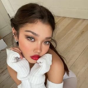 Cameron Valentina