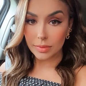 Lari Lopes