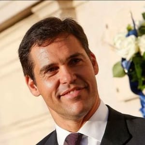 Louis De Bourbon