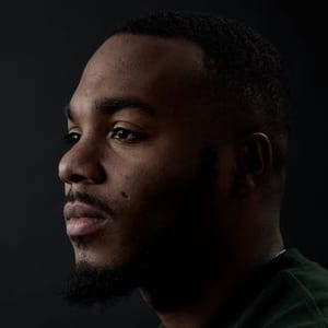 Elijah Miles