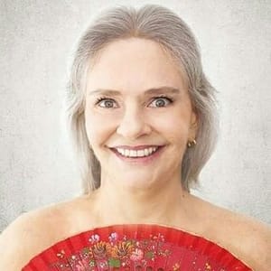 Angela Ro Ro