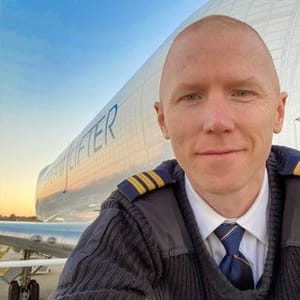 Airline Pilot Kelsey