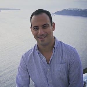 Mosheh Oinounou