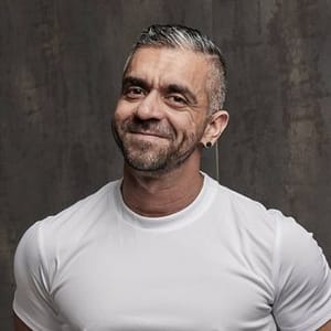 Adam Lobo