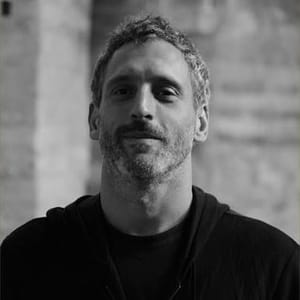 Luciano Garbati