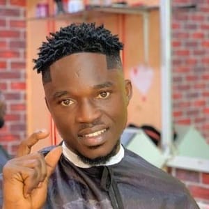 Kwaku Aluguntugui