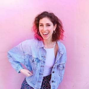 Nina Kahn
