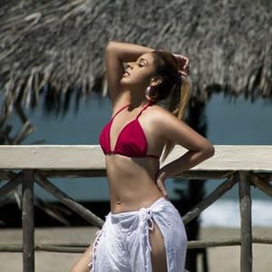 Danyela Flores