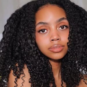 Mae Hunter