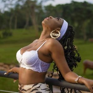 Ak Songstress