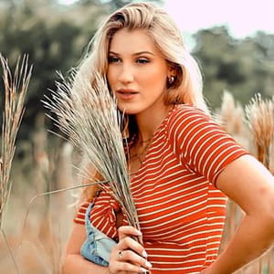 Maria Eduarda Oliveira