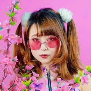 Momoka  Ragazza Banana