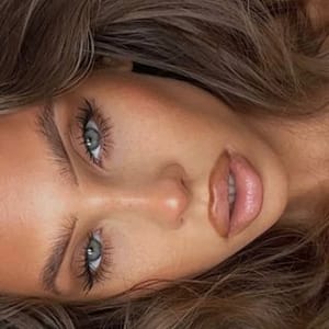 Ellie Victoria
