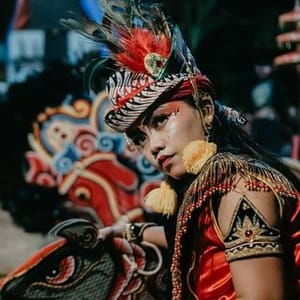 Erina Celengpesek