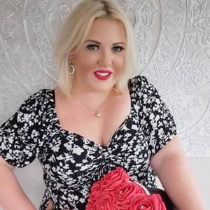 Louise  Glam
