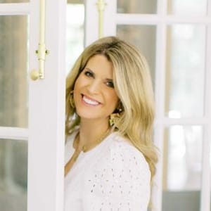 Lindsey Regan Thorne