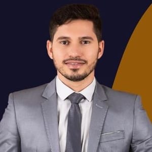 Dr Julio Leite