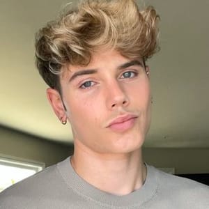 Nicky Champa