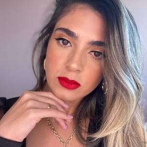 Maquiadora Debora Sousa