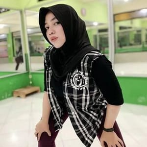 Rachma Tria Yanuarti