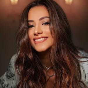 Leticia Hally