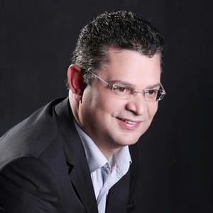 Sostenes Cavalcante