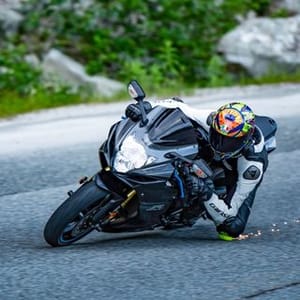 Rogue Moto