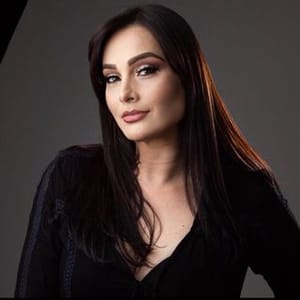 Fernanda Lara