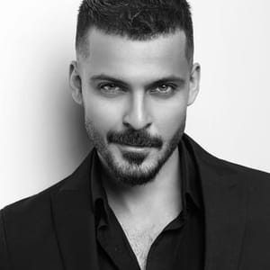 Farshad Farzan