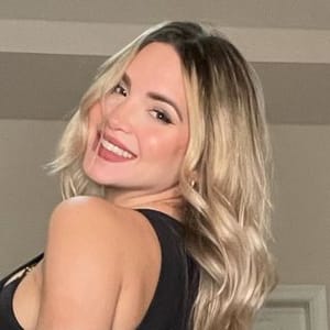Ariana Sifontes  Realtor